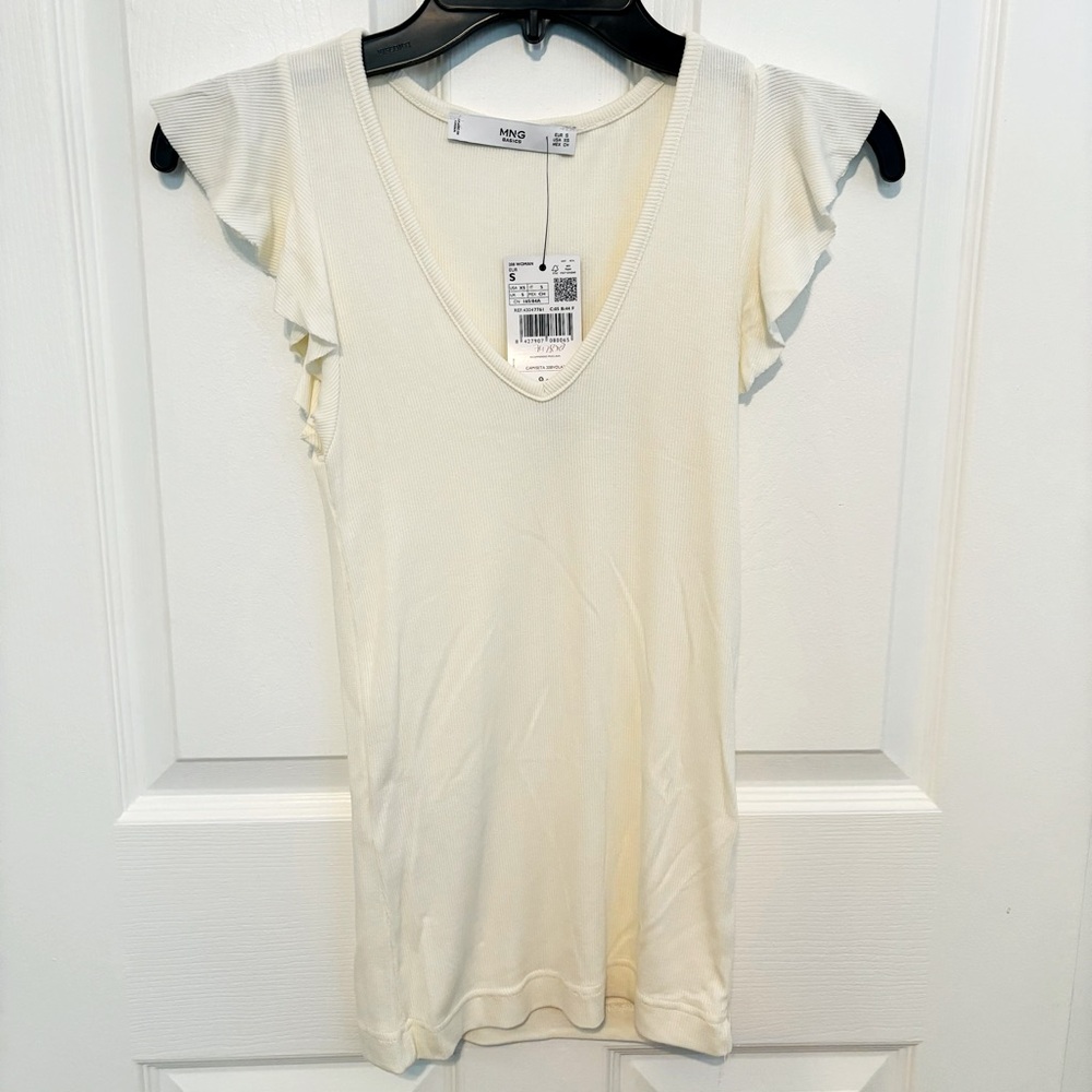 MNG Basics Off-White V-Neck Tee